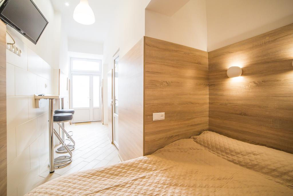 Smart Apartments Lviv Kültér fotó
