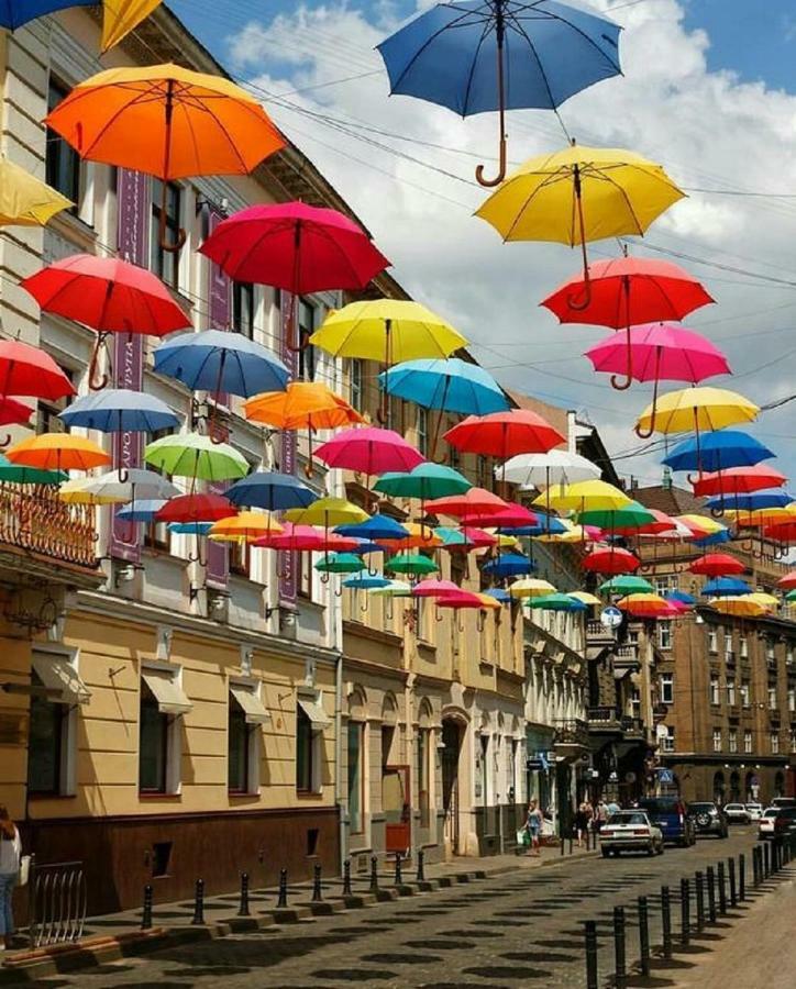Smart Apartments Lviv Kültér fotó