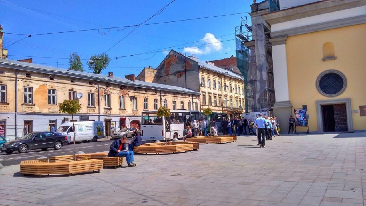 Smart Apartments Lviv Kültér fotó